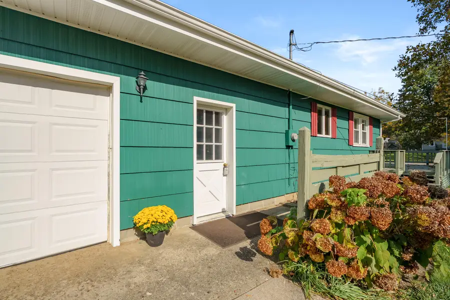201 Fairfield Drive, Paw Paw, MI 49079 - #3