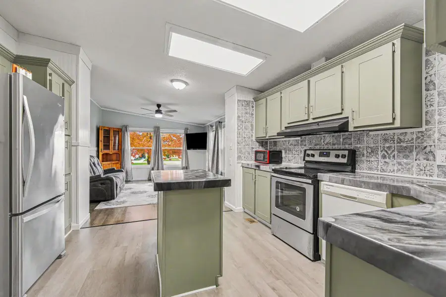 8115 Carpenter Road, Ypsilanti, MI 48197 - #2