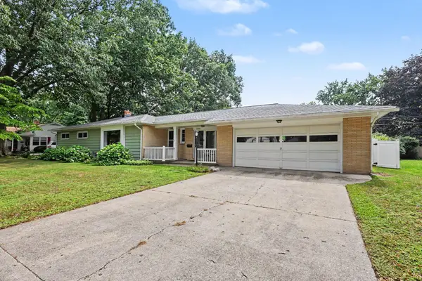 106 E 31st Street, Holland, MI 49423
