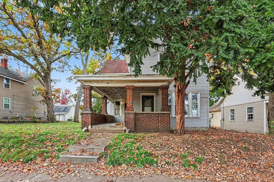 41 SW Gold Avenue Sw, Grand Rapids, MI 49504 - #2