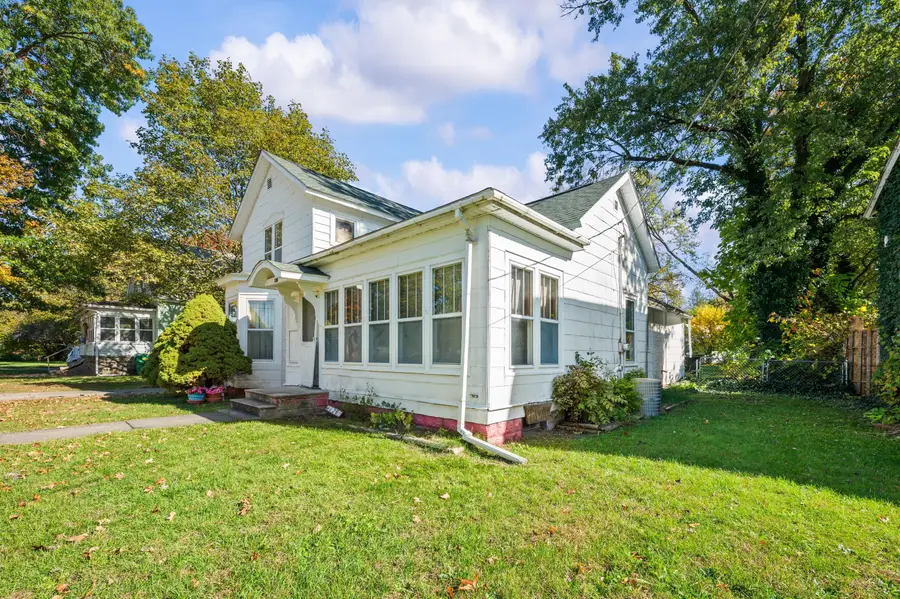 120 N Mill Street, Dowagiac, MI 49047 - #3