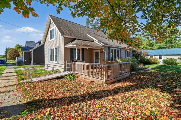 1206 25th Street, Manistee, MI 49660
