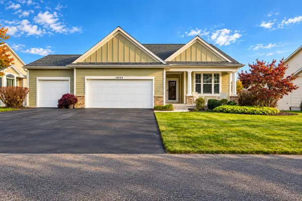 12525 Retreat Drive, Grand Haven, MI 49417