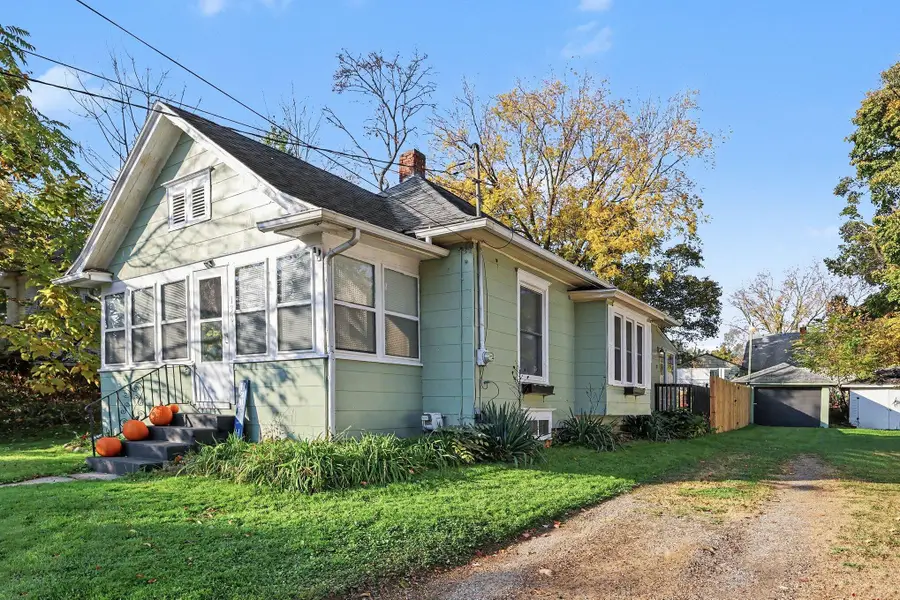 138 Watts Street, Jackson, MI 49203 - #2