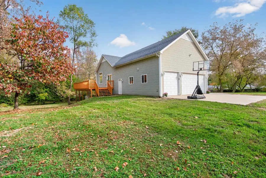 6300 Gillis Drive, Jackson, MI 49201 - #2