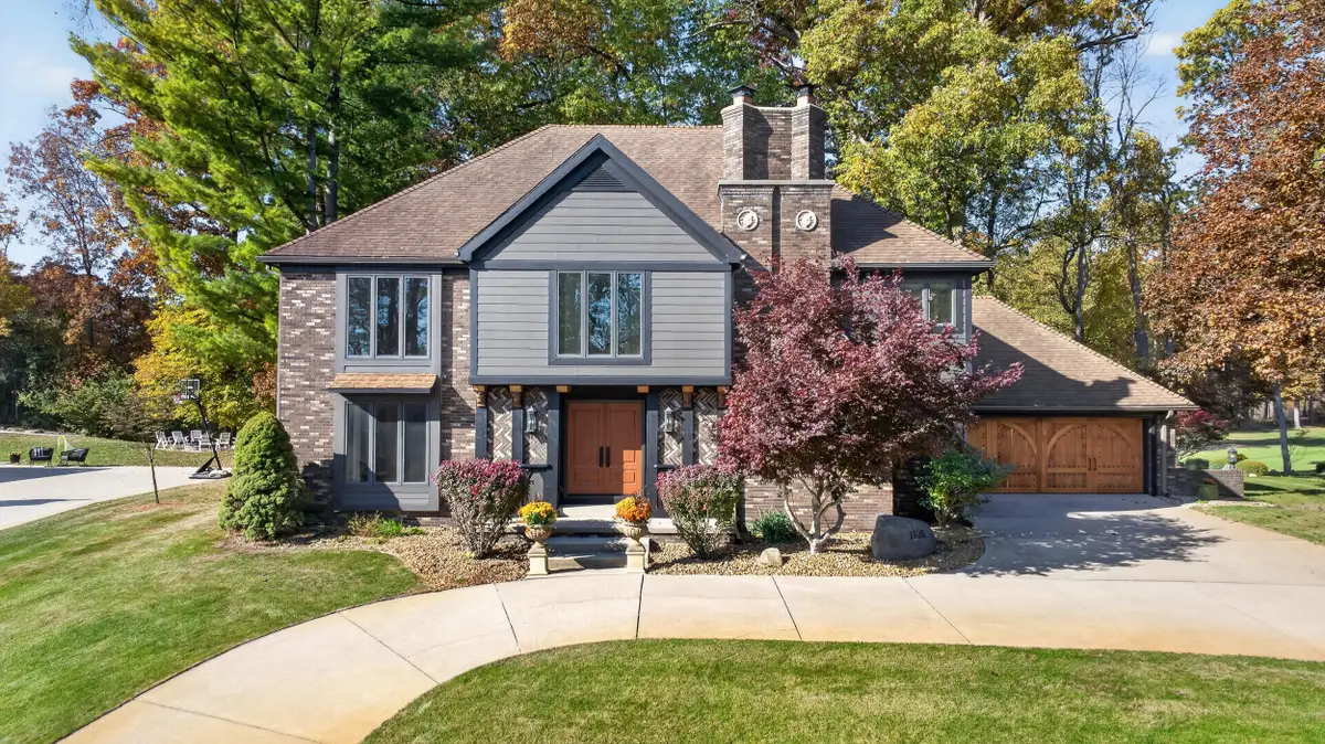 1826 Lochmoor Boulevard, Jackson, MI 49201 - #1