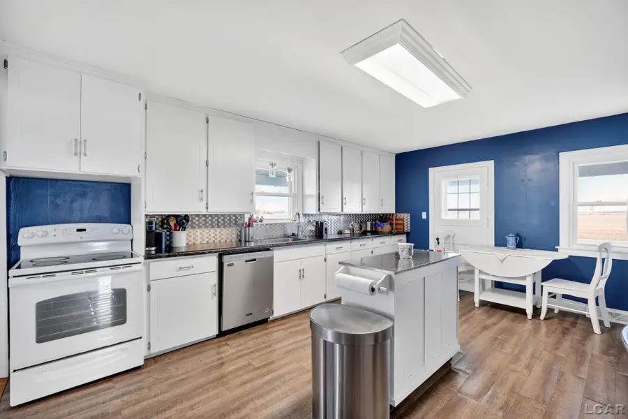 6404 S County Line Highway, Blissfield, MI 49228 - Image #3