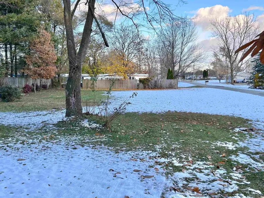 7489 Jefferson Street, Adrian, MI 49221 - Image #2