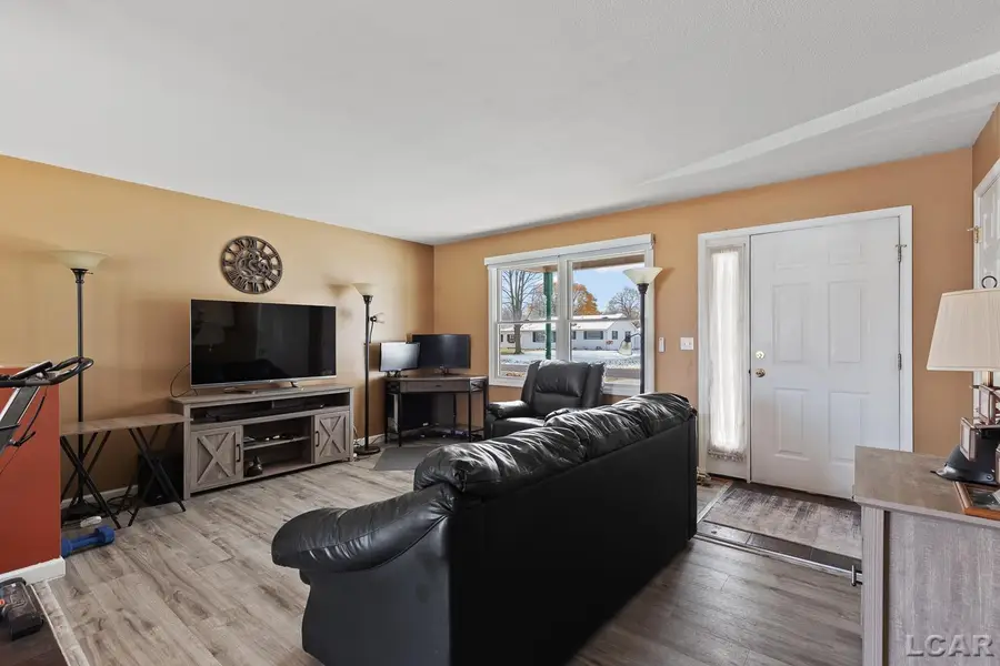 2625 Prairie Drive, Adrian, MI 49221 - Image #3