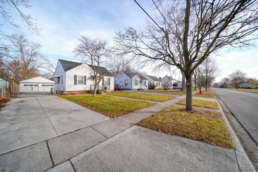 509 W Cummins Street, Tecumseh, MI 49286 - Image #2