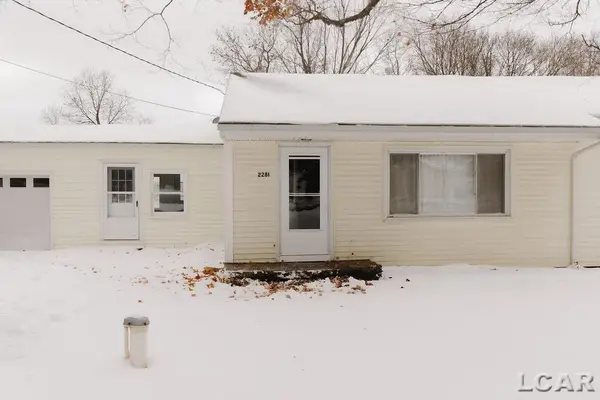 2281 Fairview Drive, Adrian, MI 49221