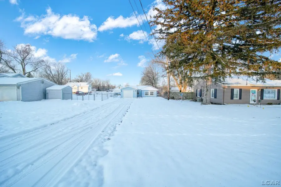 528 18th Street, Jackson, MI 49203-1418 - Image #2