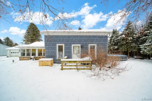 4691 & 4000 Woerner Road, Manitou Beach, MI 49253