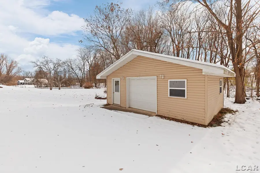 9249 TONNEBERGER Drive, Tecumseh, MI 49286 - Image #3