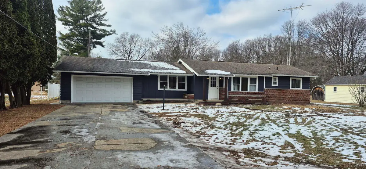 11043 Secor Road, Temperance, MI 48182 - Image #1