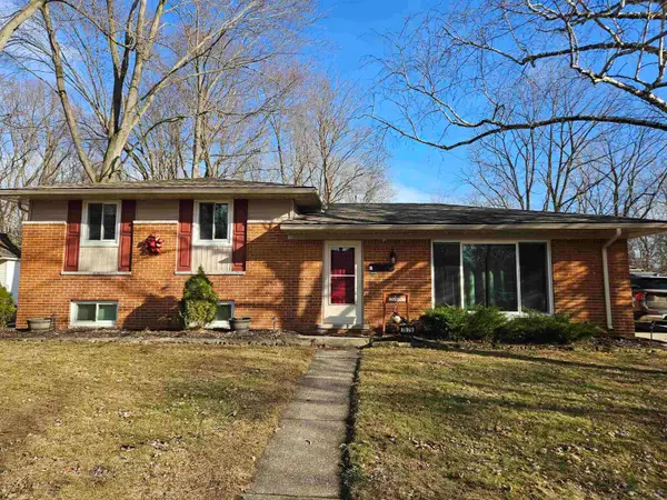 7076 Ridgedale Lane, Lambertville, MI 48144