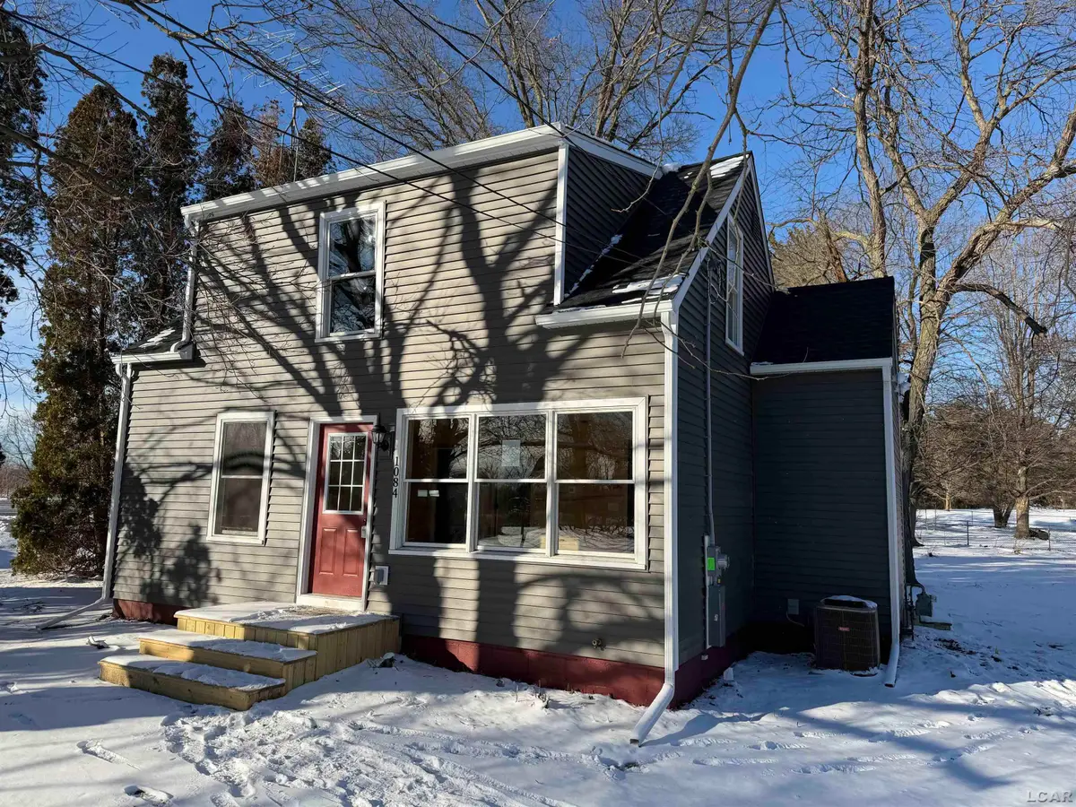 1084 Loren Road, Adrian, MI 49221 - Image #1