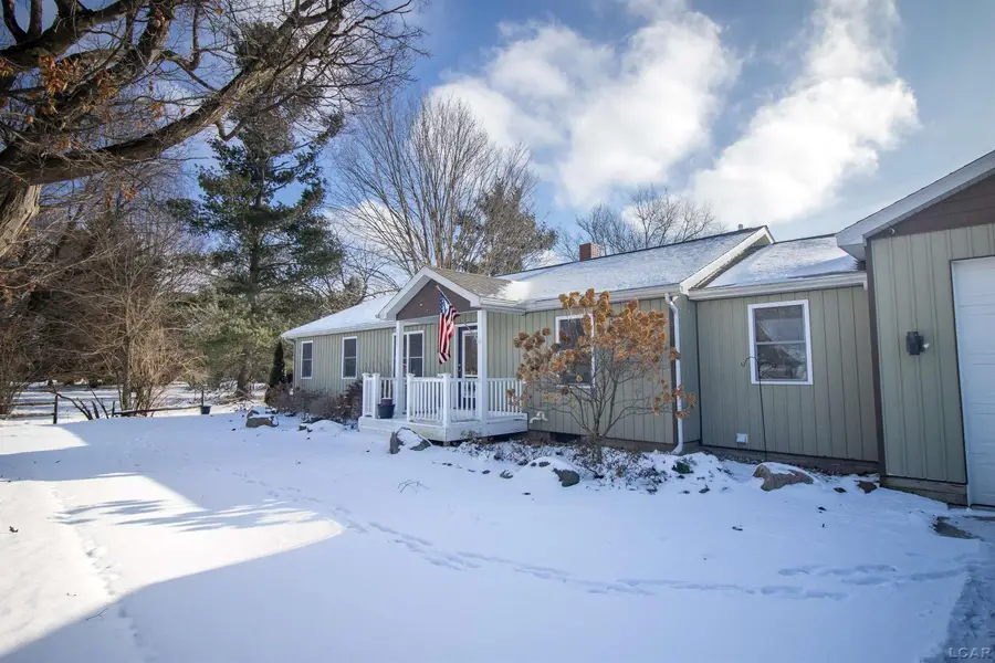 2697 Spielman Rd Road, Adrian, MI 49221 - Image #2