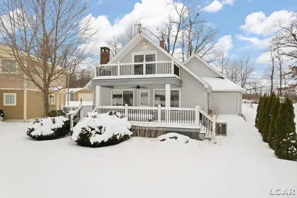 8164 Clarks Cove, Addison, MI 49220