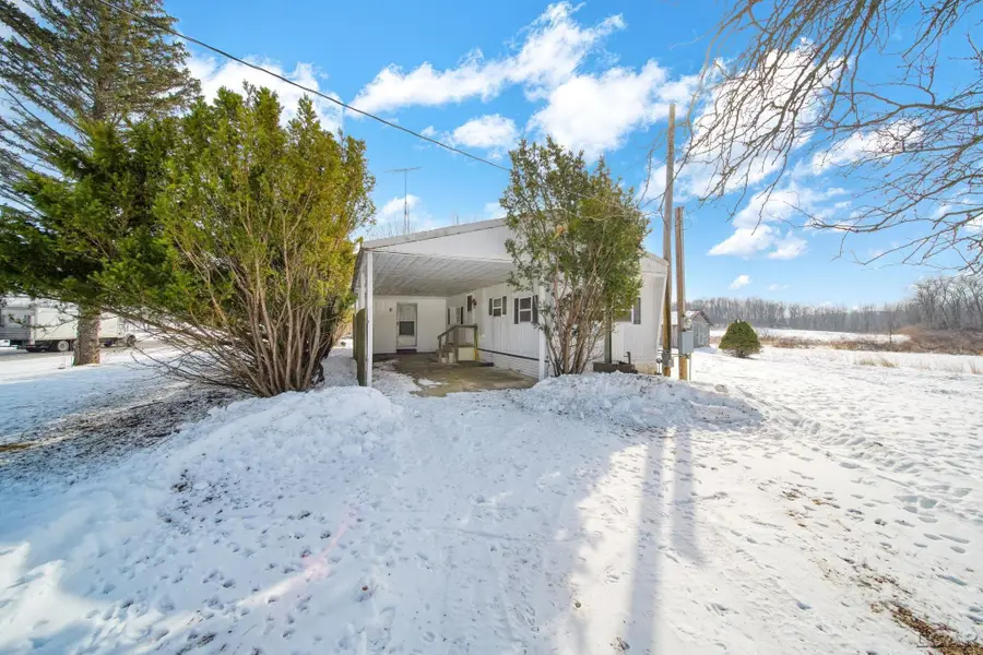 12677 US-223 Highway, Manitou Beach, MI 49253 - #3