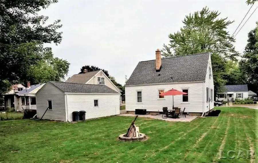 502 Center Drive, Tecumseh, MI 49286 - #2