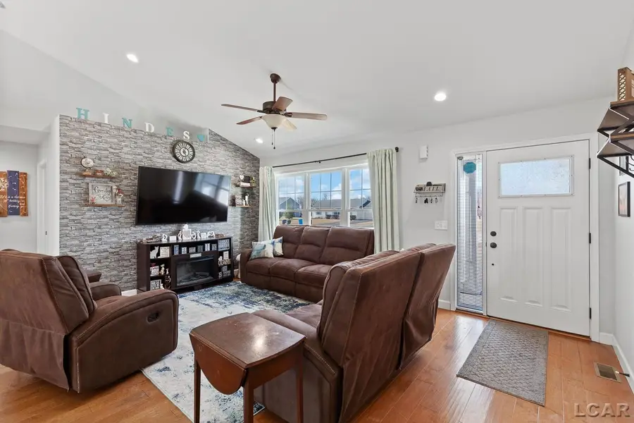 3153 Beaver Creek Ridge, Adrian, MI 49221 - #3