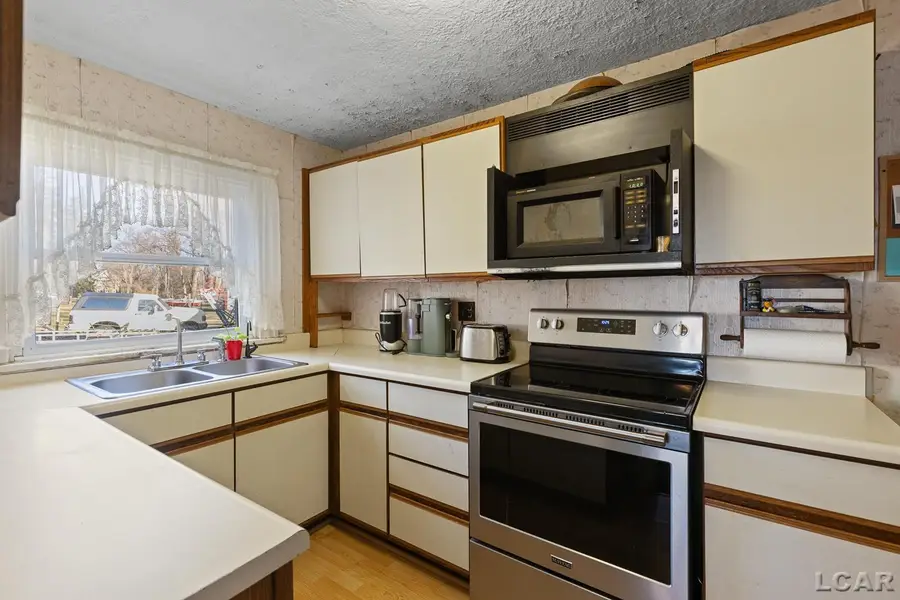 3601 , 3599 Round Lake Highway, Manitou Beach, MI 49253 - #3