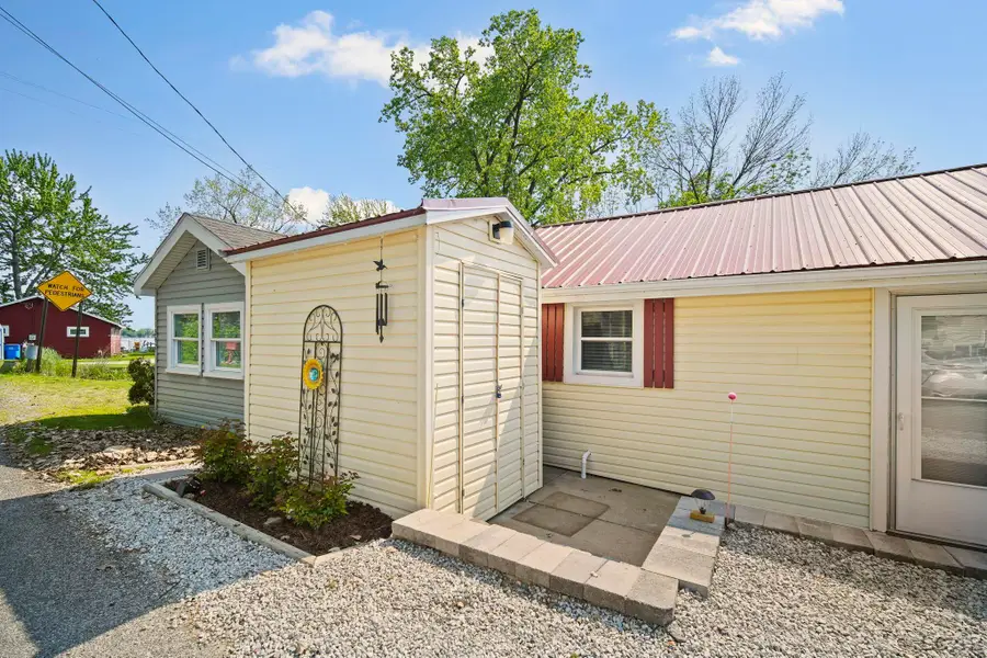 11360 W Ferndale Drive, Manitou Beach, MI 49253 - #3