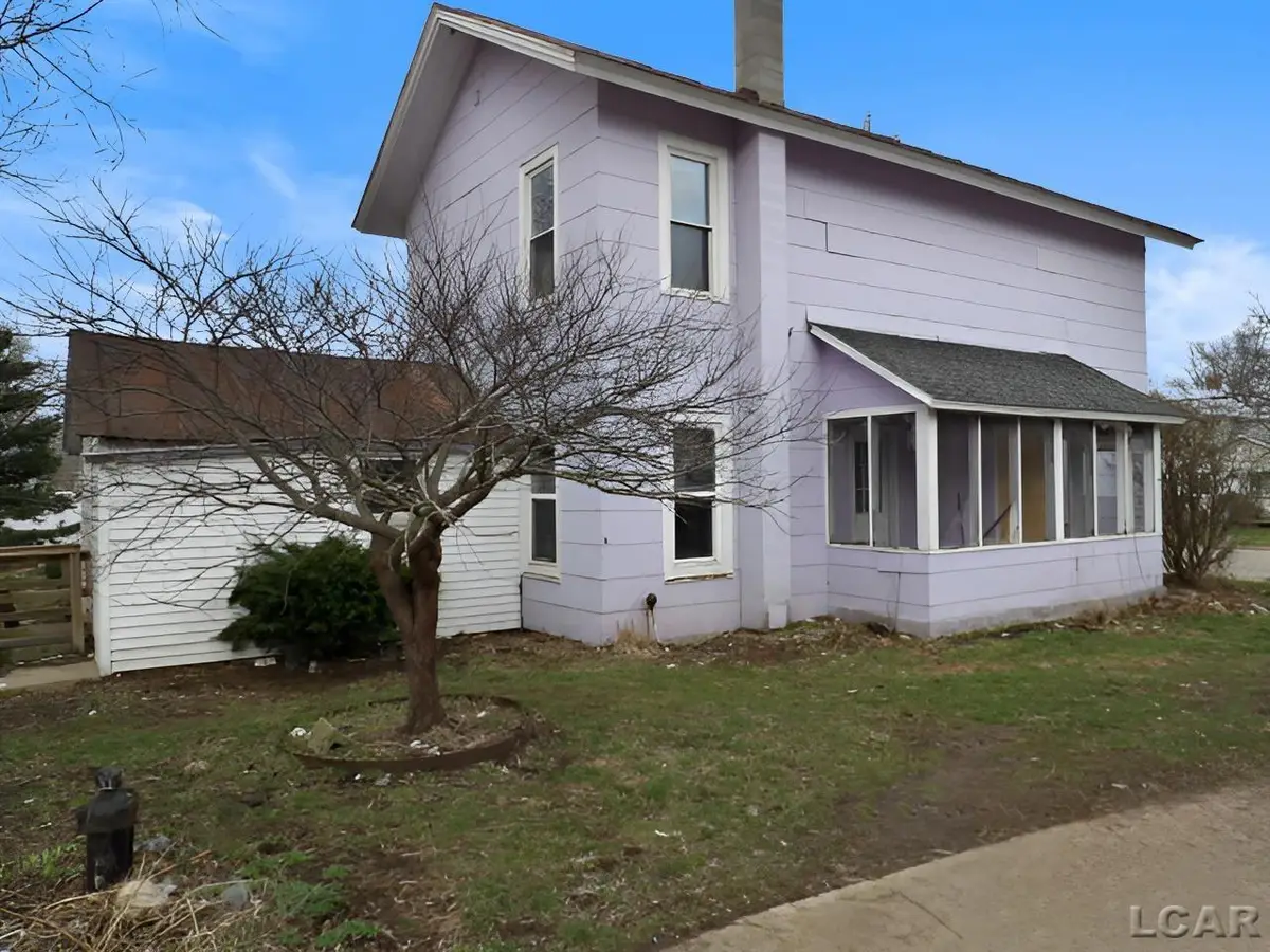 2713 Lilac Road, Hillsdale, MI 49242 - #1