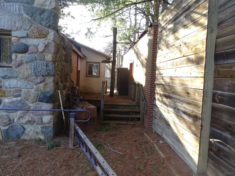 433 Coolbaugh Road, Jackson, MI 49201-9153 - #2