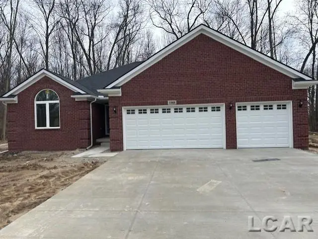 1068 Preservation Dr Drive, Tecumseh, MI 49286 - #2