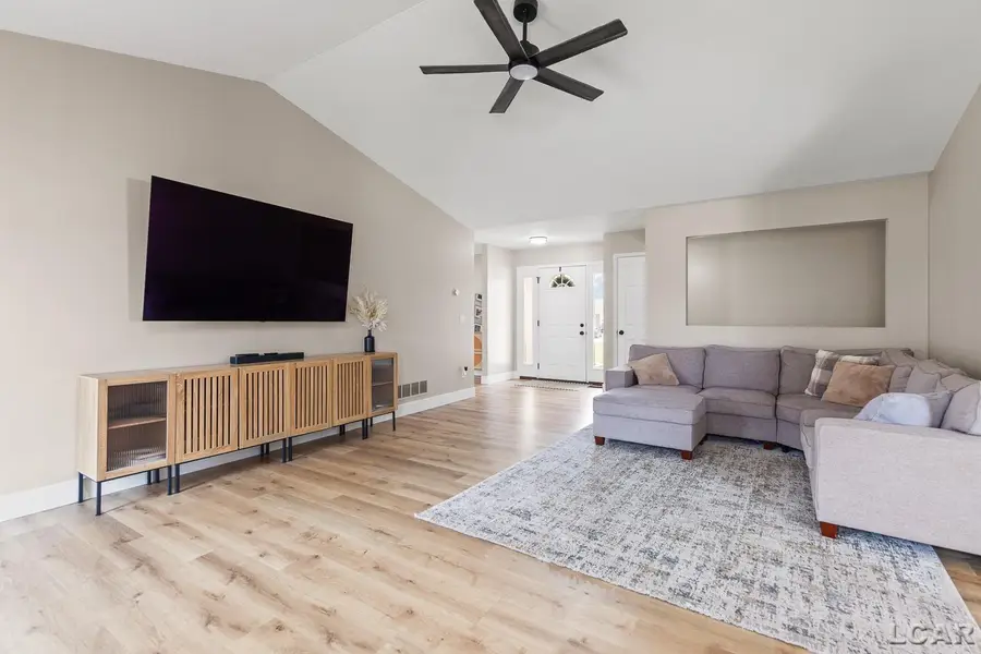 3160 Crabtree Lane, Tecumseh, MI 49286 - #2