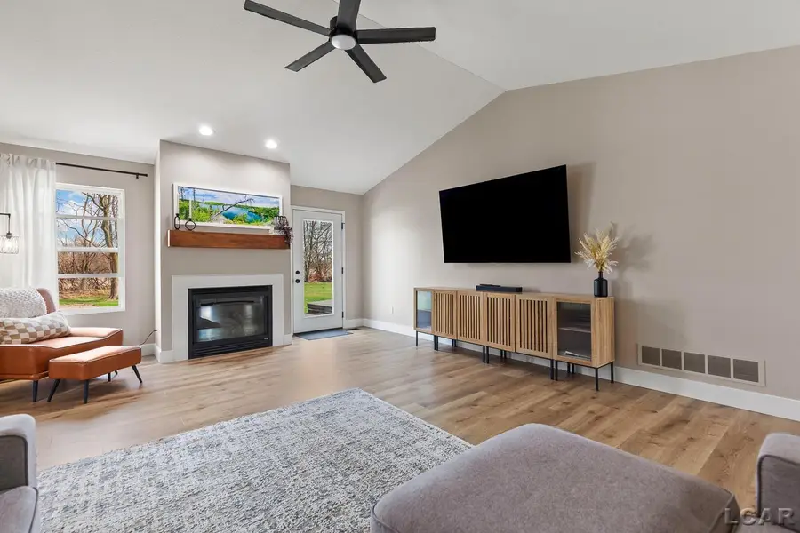 3160 Crabtree Lane, Tecumseh, MI 49286 - #3