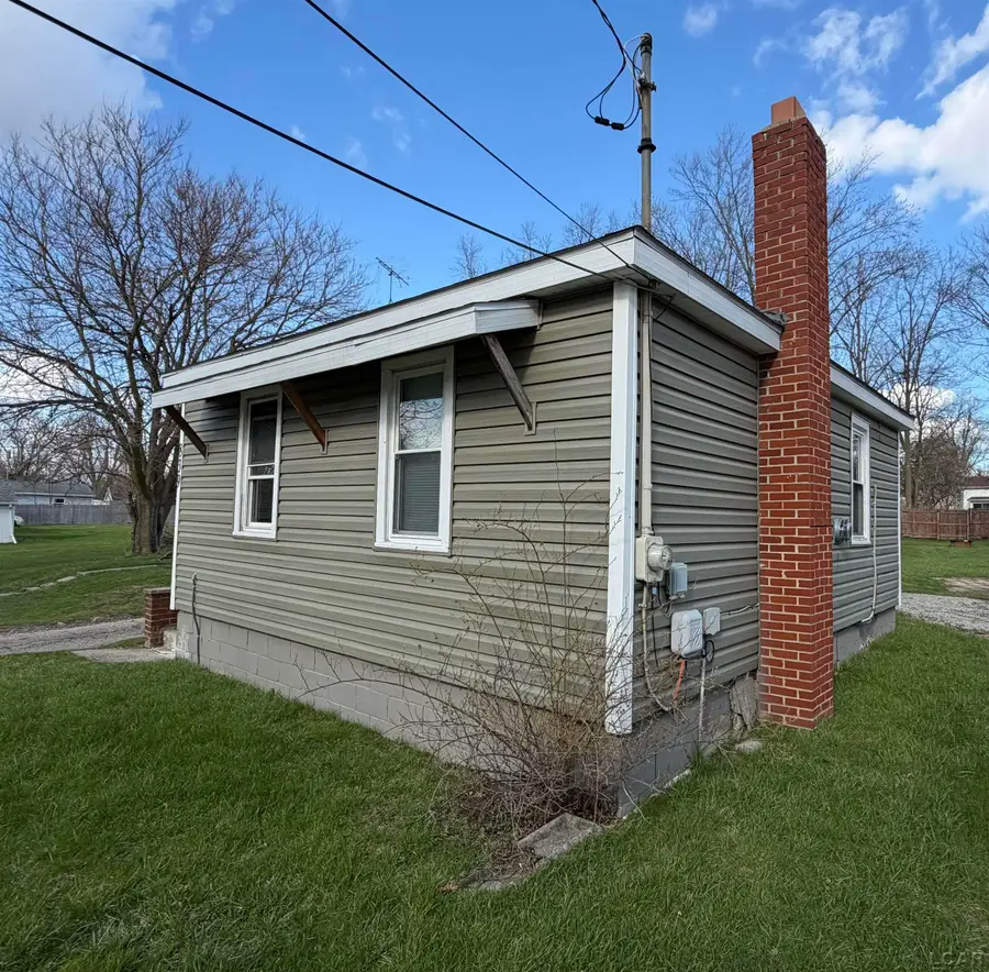 839 S Winter Street, Adrian, MI 49221 - #2