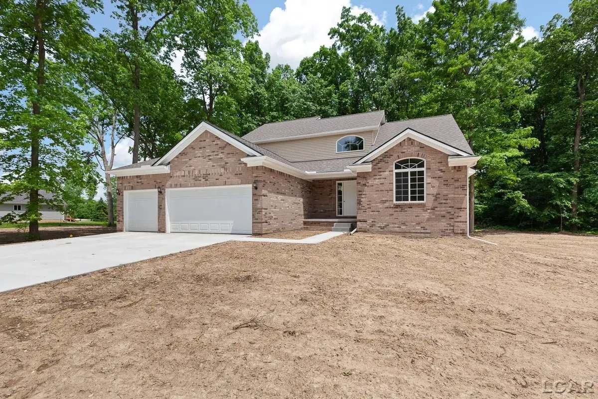 801 War Bonnet Drive, Tecumseh, MI 49286 - #1