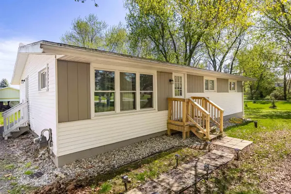 4839 Deleon Drive, Tecumseh, MI 49286
