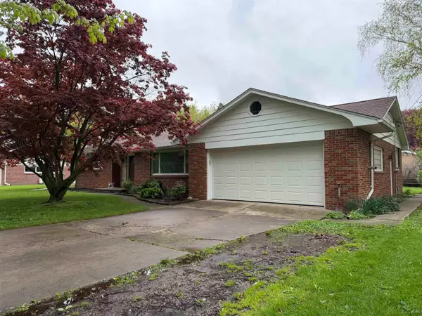 475 N Lane Street, Blissfield, MI 49228