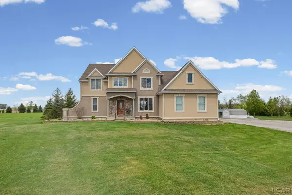 9900 Head-O-Lake Road, Riga, MI 49276