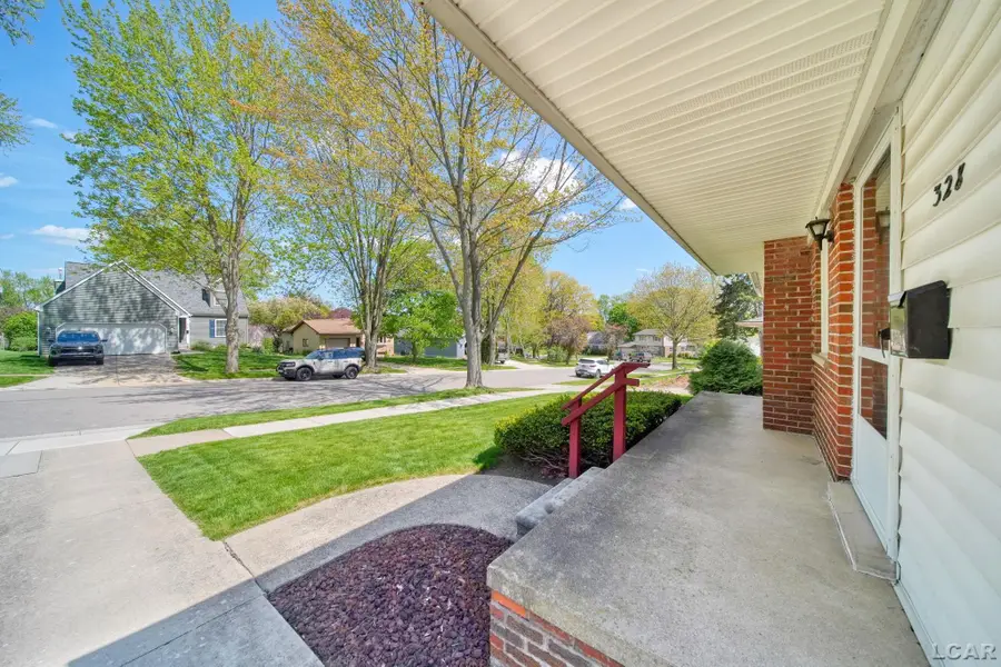 328 Hillcrest Drive, Saline, MI 48176 - #3