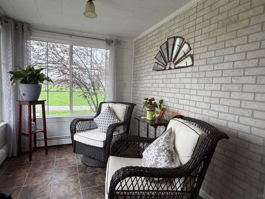11725 Thompson Highway, Blissfield, MI 49228 - #2