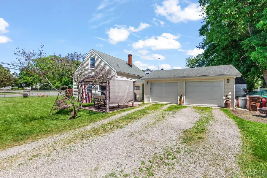 583 Riverside Avenue, Adrian, MI 49221 - #3