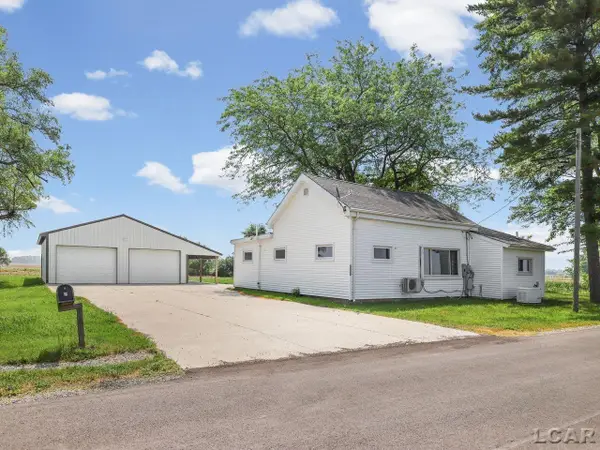 2405 S Piotter Highway, Blissfield, MI 49228