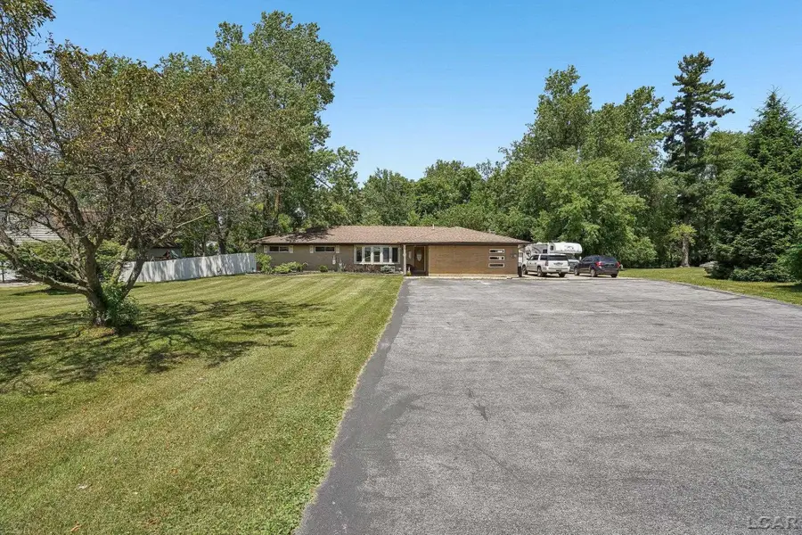 1476 W Sterns Road, Temperance, MI 48182 - #3