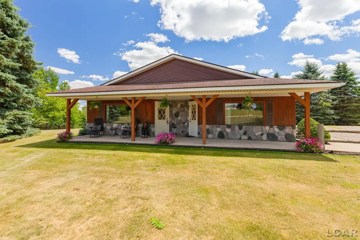 9845 W M-50 Highway, Onsted, MI 49265 - #1