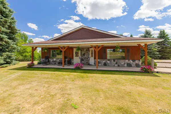 9845 W M-50 Highway, Onsted, MI 49265