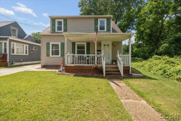 402 Oden Way Way, Adrian, MI 49221