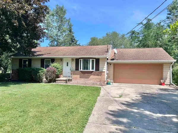 113 Pleasant Knoll Road, Adrian, MI 49221