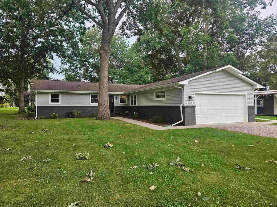 1114 W Samaria Road, Temperance, MI 48182 - #2