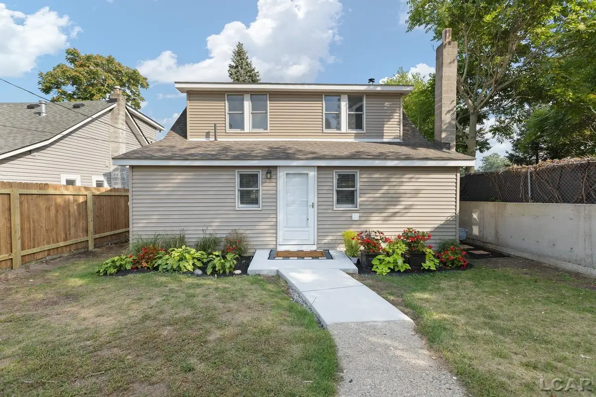 1261 Grove Point Drive, White Lake, MI 48386 - #1