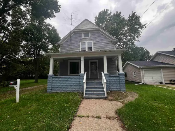135 N Mckenzie Street, Adrian, MI 49221